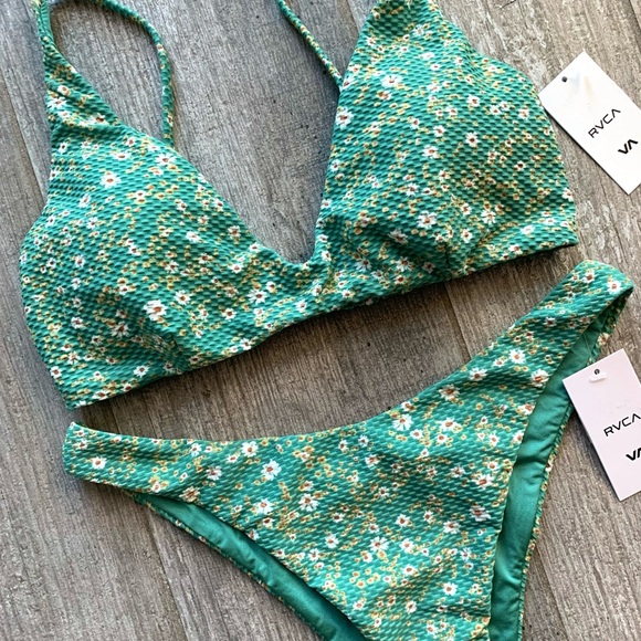 🔥🔥RVCA - SWEET ESCAPE TRILET SKIMPY BIKINI SET🔥🔥 - Picture 5 of 8